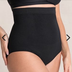 Shapermint Essentials Empetua High-Waisted Shaper Panty black